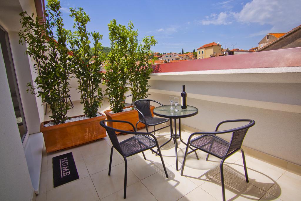 Laura Lux Suites Split Chambre photo