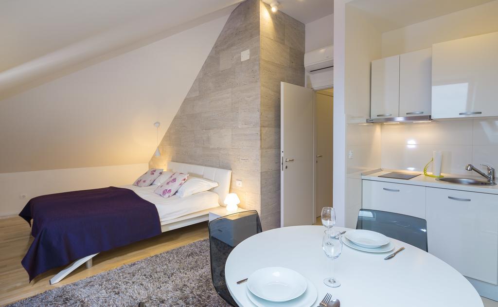 Laura Lux Suites Split Extérieur photo