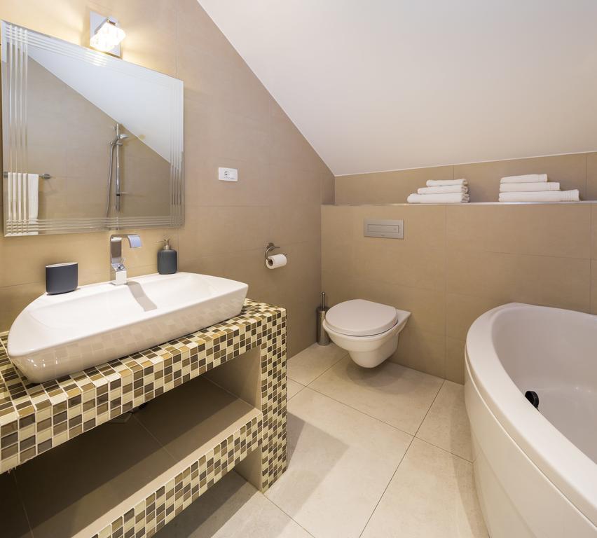 Laura Lux Suites Split Extérieur photo