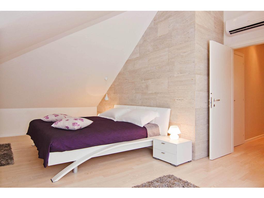 Laura Lux Suites Split Chambre photo