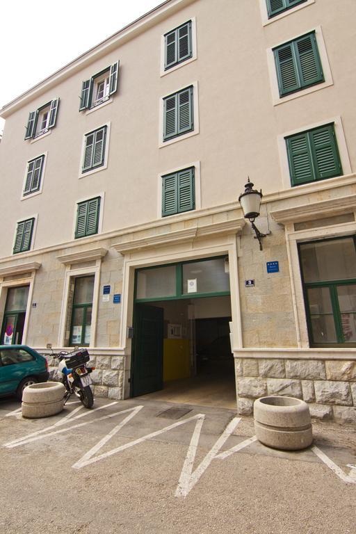 Laura Lux Suites Split Extérieur photo